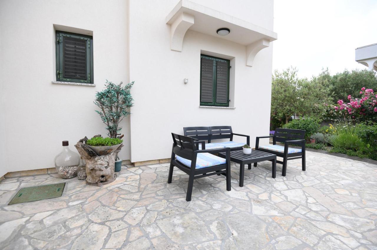 Rose Apartment Zadar Buitenkant foto