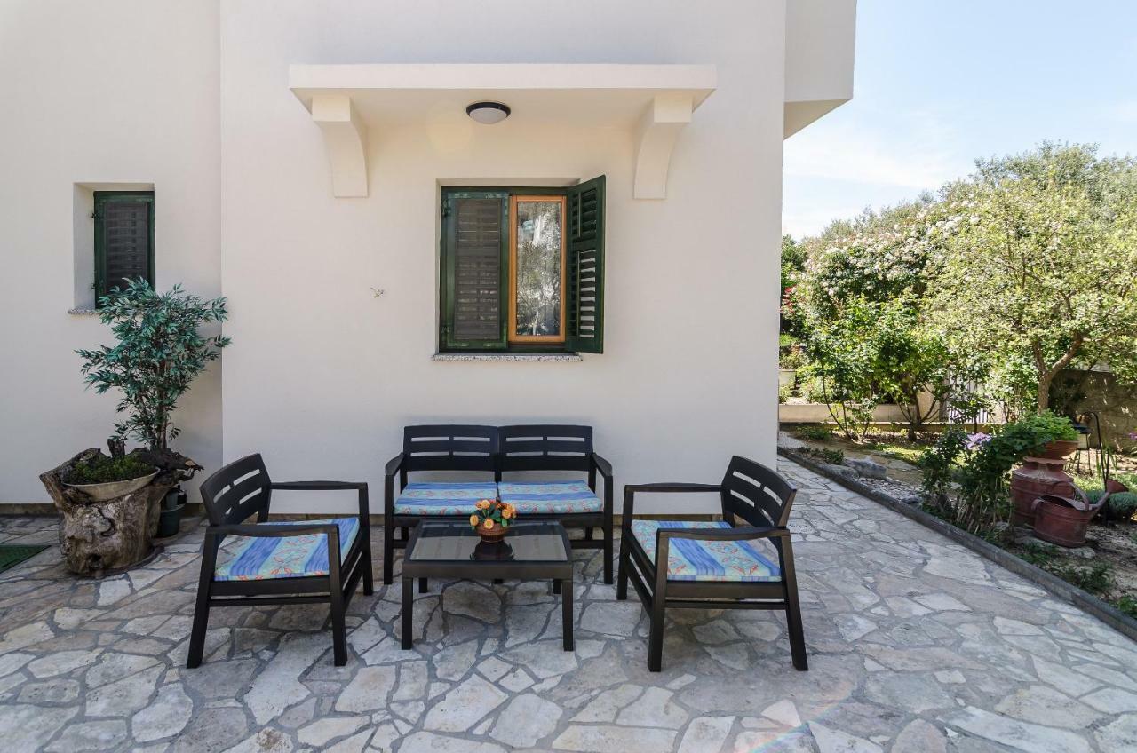 Rose Apartment Zadar Buitenkant foto